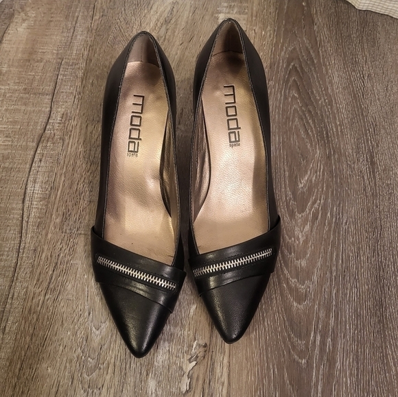Moda spana Black heels size 7.5 with zipper embellishment - Picture 12 of 12